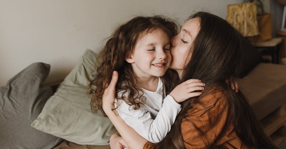 découvrez les clés pour réussir une relation à distance. apprenez à surmonter les défis, à maintenir la communication et à renforcer votre lien, malgré la distance qui vous sépare.