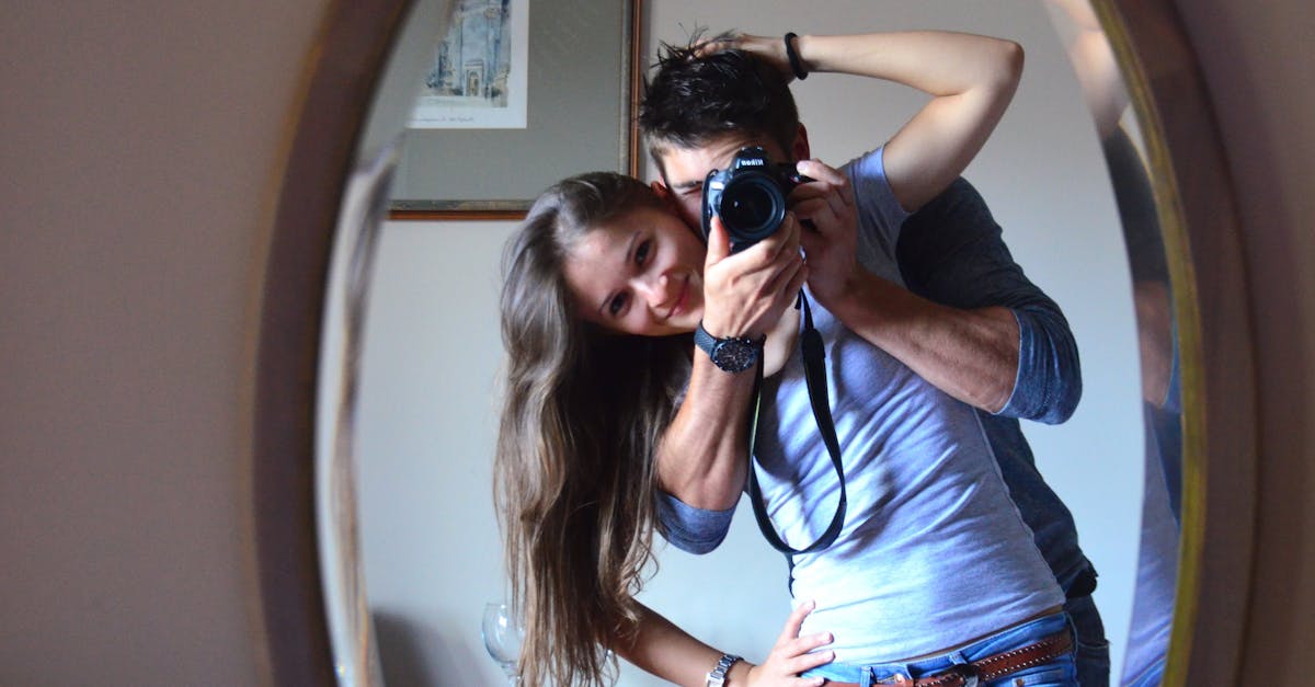 découvrez des histoires d'amour captivantes, où passion et tendresse se rencontrent. plongez dans l'univers de la romance et laissez-vous émouvoir par des récits qui éveillent les sens et font chavirer le cœur.