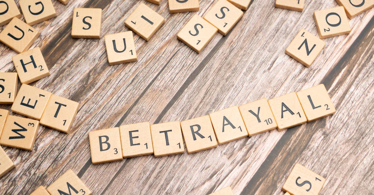 découvrez les conséquences et les émotions liées à l'infidélité. explorez les causes, les effets sur les relations et les moyens de surmonter cette épreuve. apprenez à reconstruire la confiance et à favoriser des dialogues constructifs.